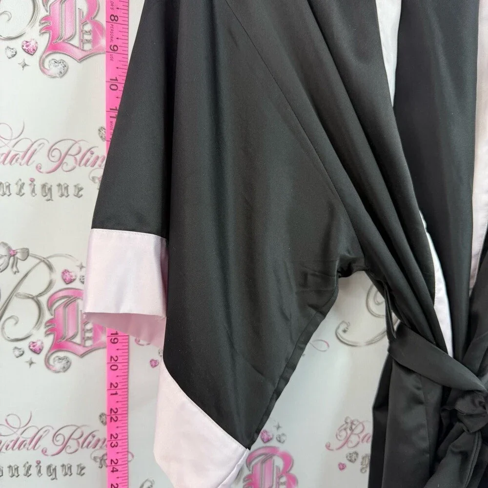 Victoria's Secret kimono robe shiny Satin Robe - Black with Light Pink Trim